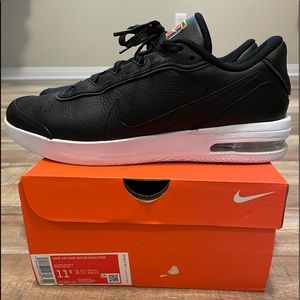 Nike Air Max Vapor Wing Premium size 11.5